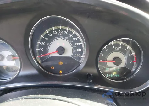 2013 Chrysler 200 Lx from USA, damaged, VIN 1C3CCBAB5DN669331